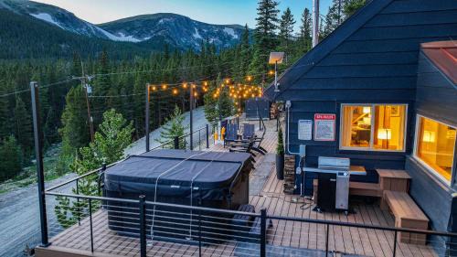 Saint Mary's House | Skyline Lodge