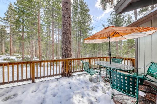 Country Club Estates House | Skyline Serenity