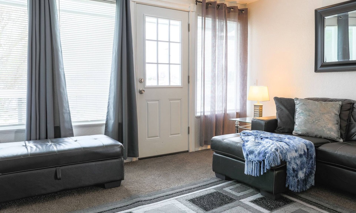 Kennewick Apartment | Skyline Suite 2/1 #3507B