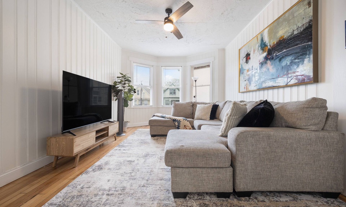 Jersey City Apartment | Skyline Views 3BR - Manhattan at Your Doorstep