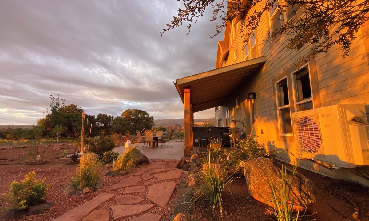Torrey House | Skyridge Inn