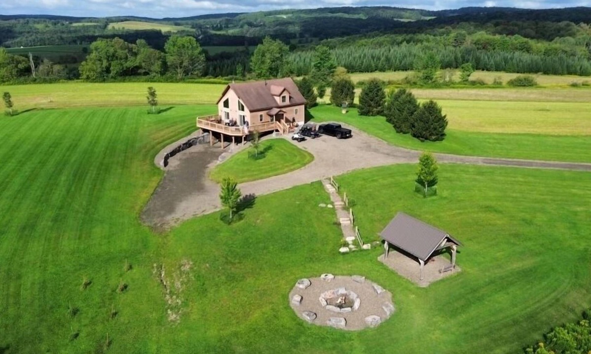 Burlington Flats House | Skyview Acres - Stunning 360° views, a short drive to Cooperstown