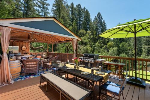 Camp Meeker House | Skyview Grove Cabin