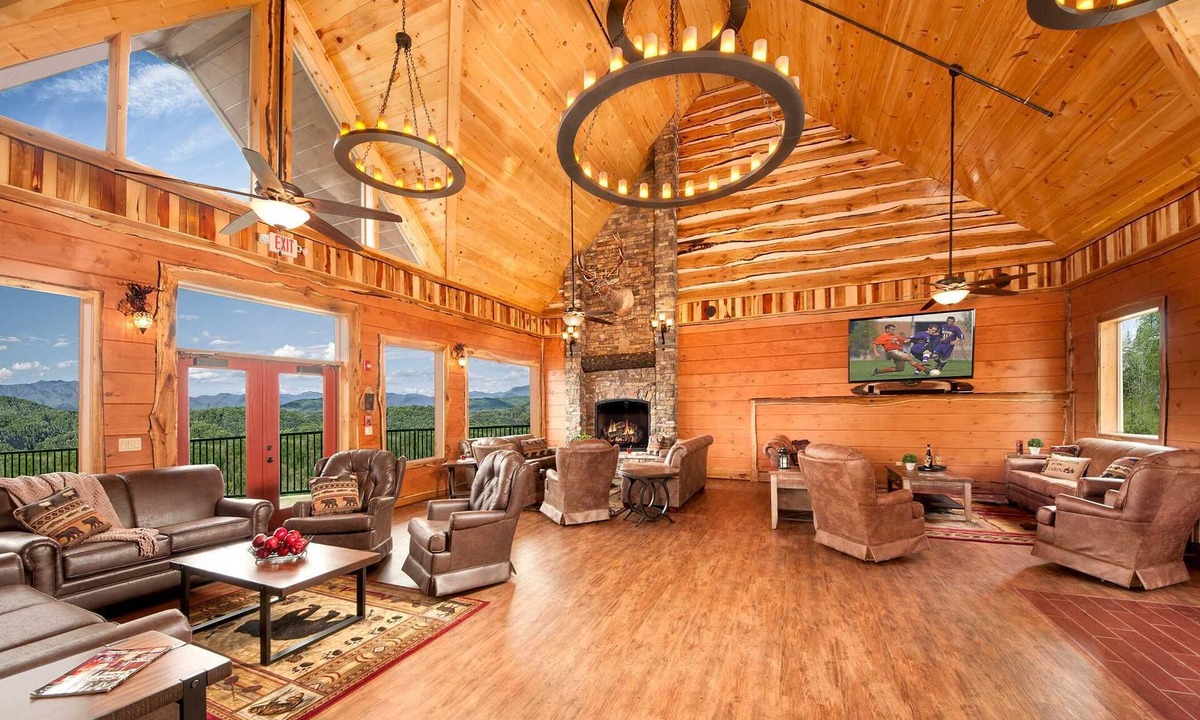 Pigeon Forge Cabin | SkyView Mansion:2026 Specials!