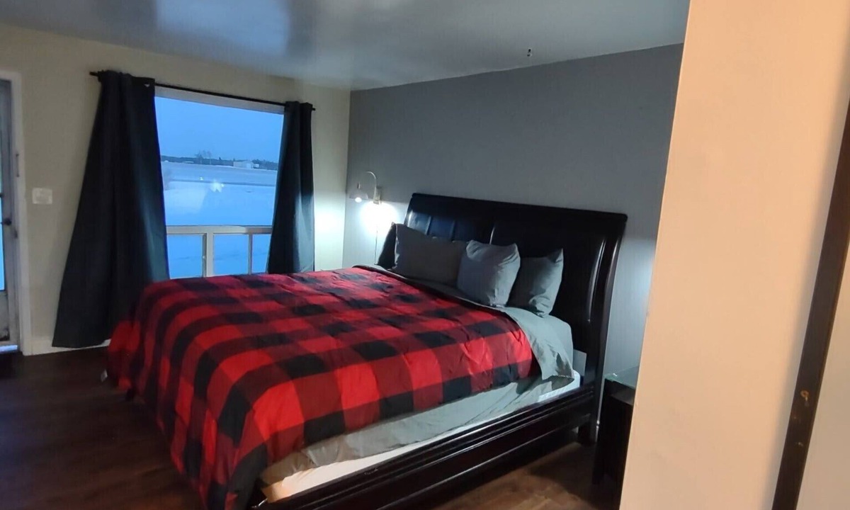 Melancthon Hotel | Skyview Motel