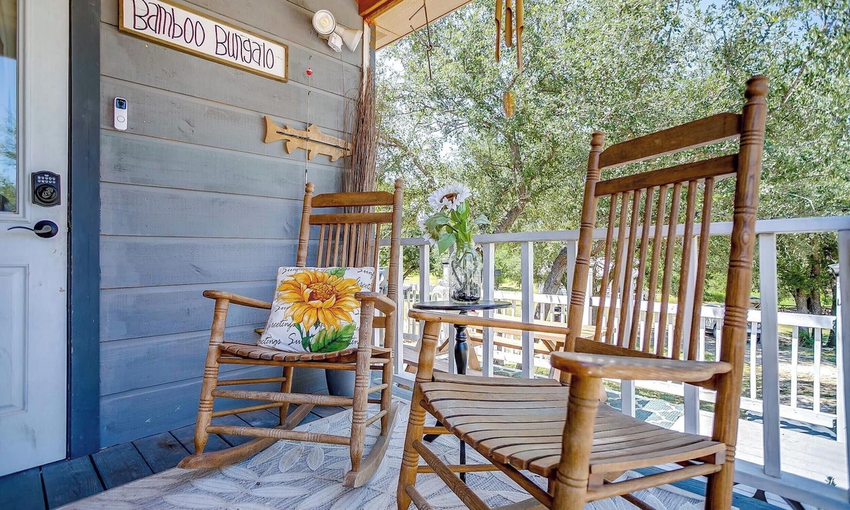 Paluxy House | Skyview Ranch King Cabin