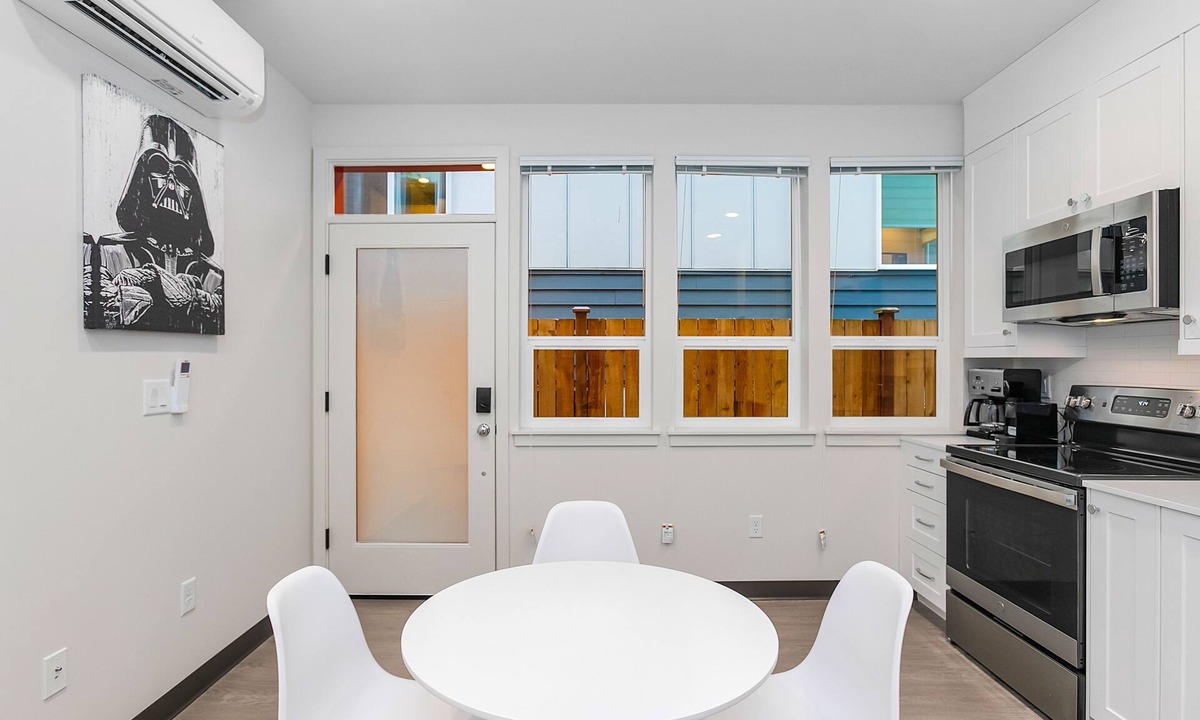 North Queen Anne Apartment | Skywalker Rebel Base