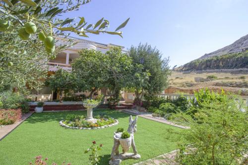 Metajna Apartment | Sladana direct at the beach