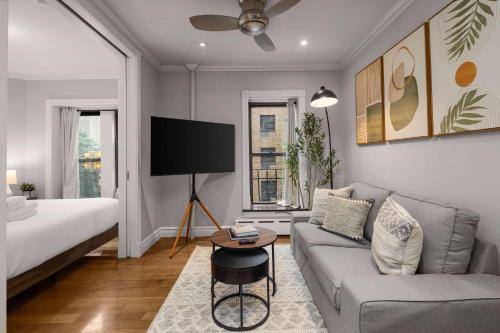 Ukrainian Village Apartment | Sleek Lower East Side Retreat