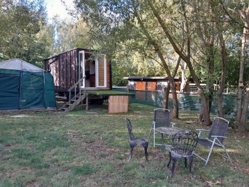 Thakeham Other | Sleep-in Beauty