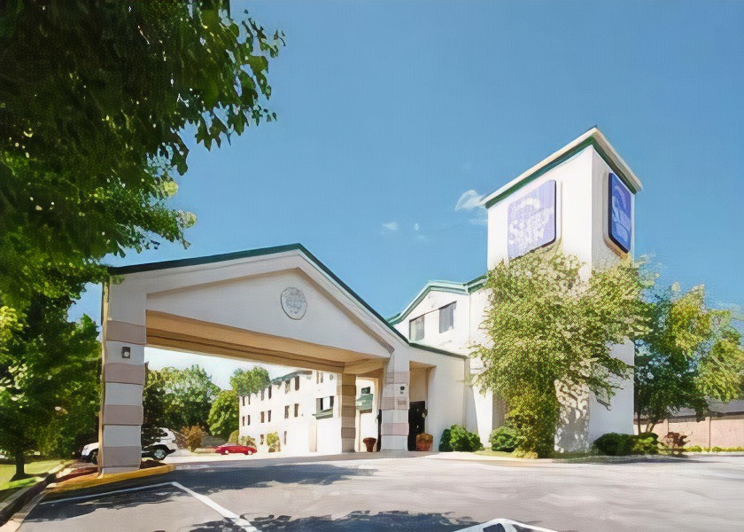 Greenville - Spartanburg Hotel | Sleep Inn at Greenville Convention Cente
