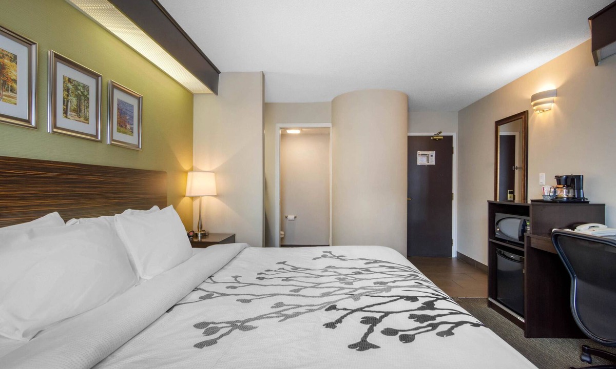 Sault Ste. Marie Hotel | Sleep Inn Sault Ste. Marie