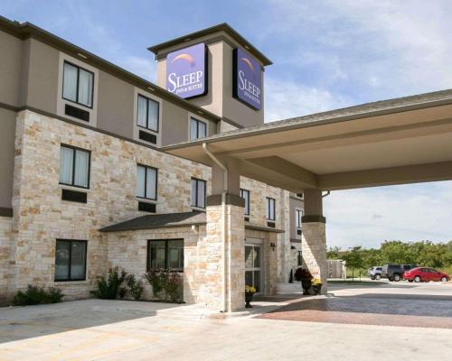 Wells Branch Hotel | Sleep Inn & Suites Austin North-Pflugerville
