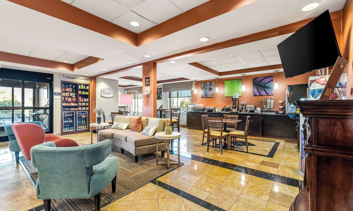 Dyersburg Hotel | Sleep Inn & Suites Dyersburg I-155