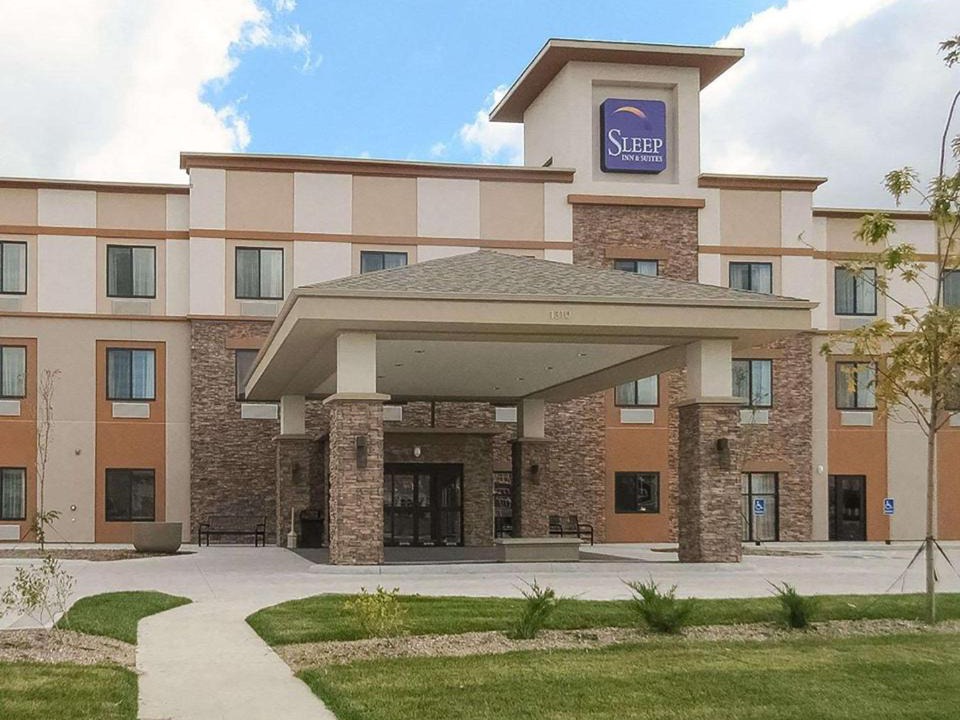 Fort Dodge Hotel | Sleep Inn & Suites Fort Dodge