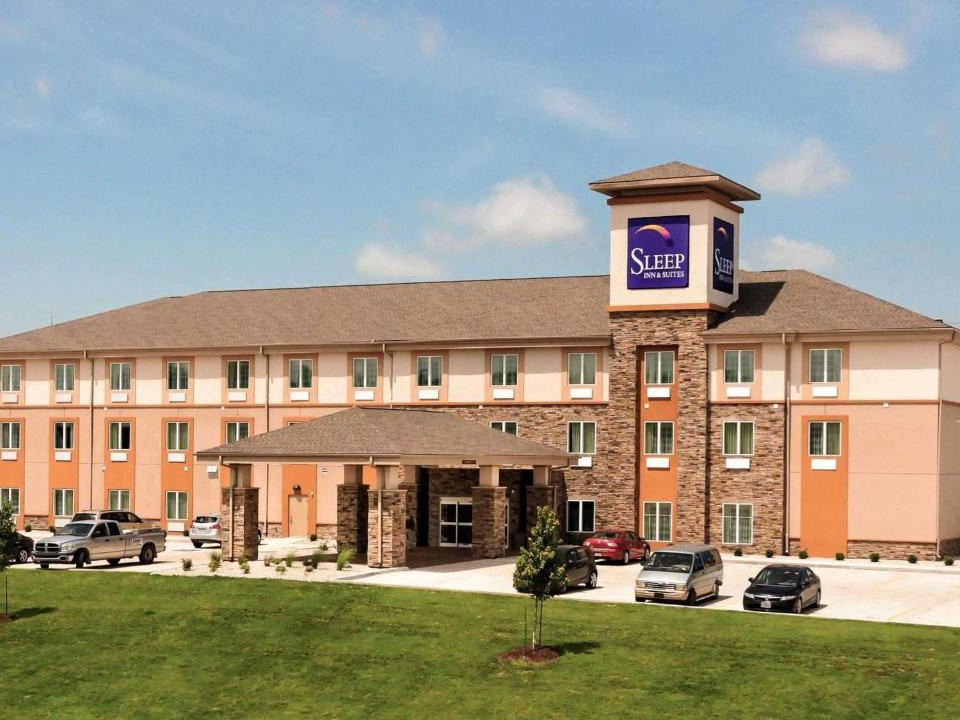 Fort Scott Hotel | Sleep Inn & Suites Fort Scott
