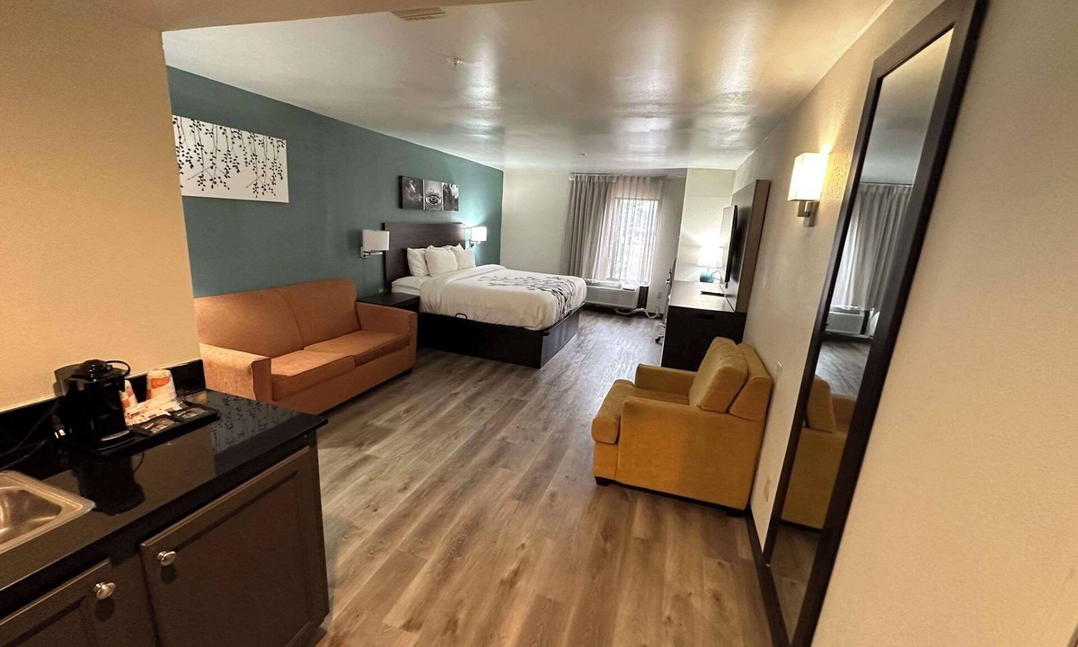 Pineville Hotel | Sleep Inn & Suites Pineville - Alexandria