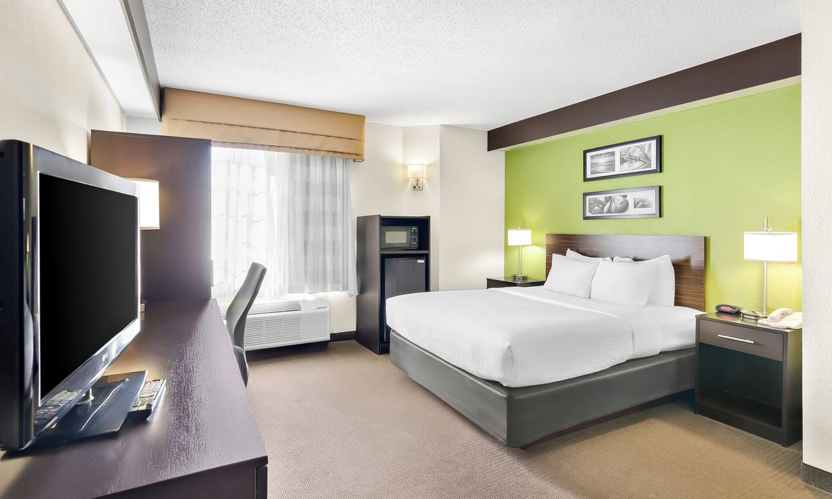 Princeton Hotel | Sleep Inn & Suites Princeton I-77