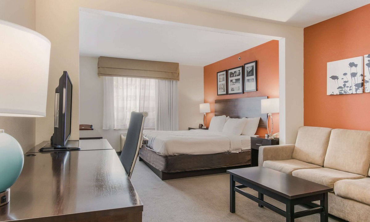 Ronks Hotel | Sleep Inn & Suites Ronks - Lancaster Area