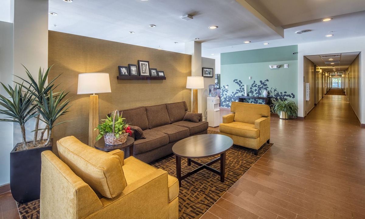 East Syracuse Hotel | Sleep Inn & Suites Syracuse Airport