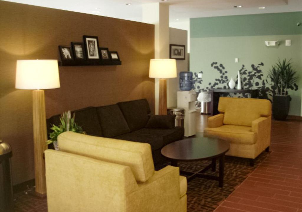 East Syracuse Hotel | Sleep Inn & Suites Syracuse Airport