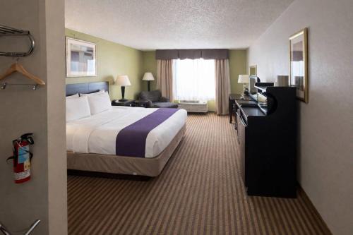 Kalamazoo Hotel | Sleep Inn & Suites