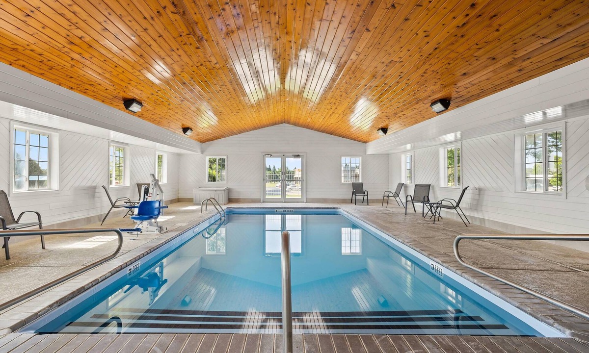 Verona Hotel | Sleep Inn & Suites Verona - Madison Southwest