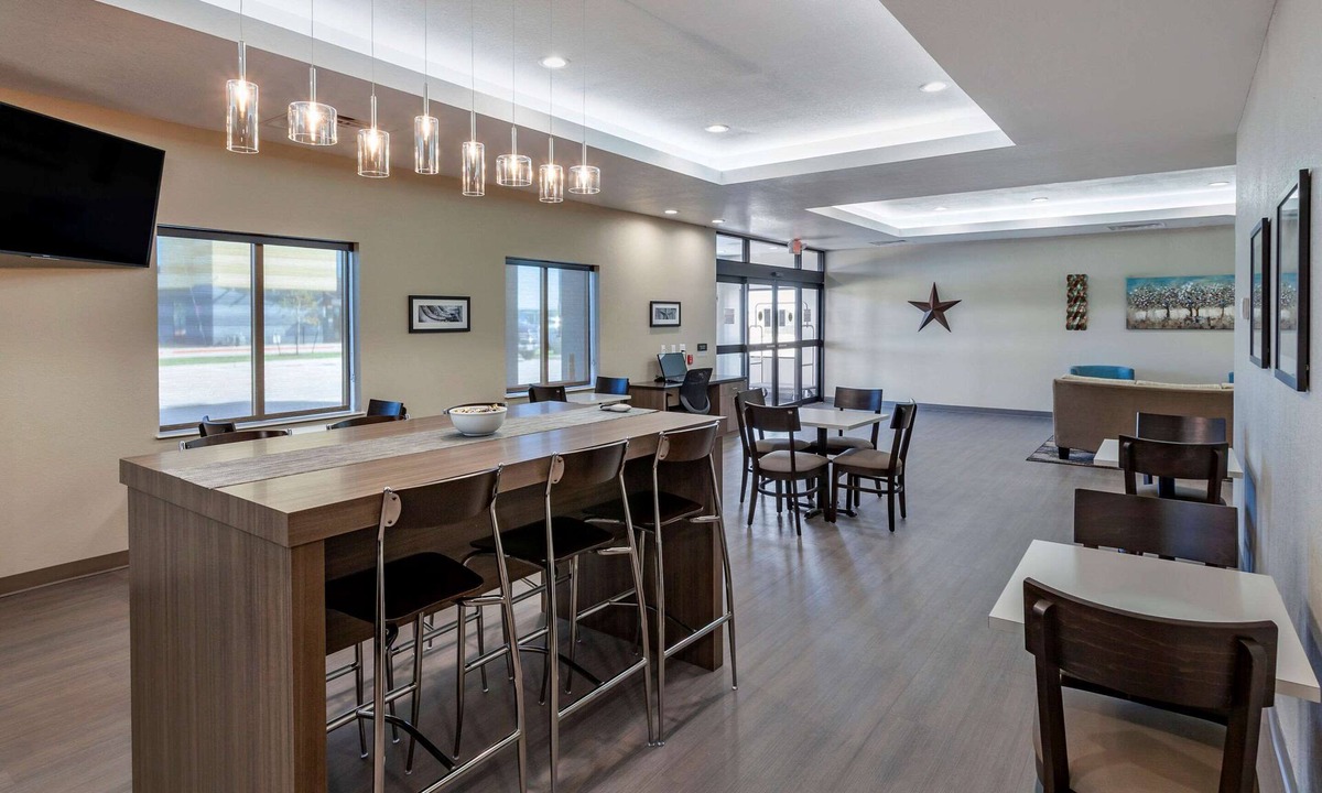 Waller Hotel | Sleep Inn & Suites Waller