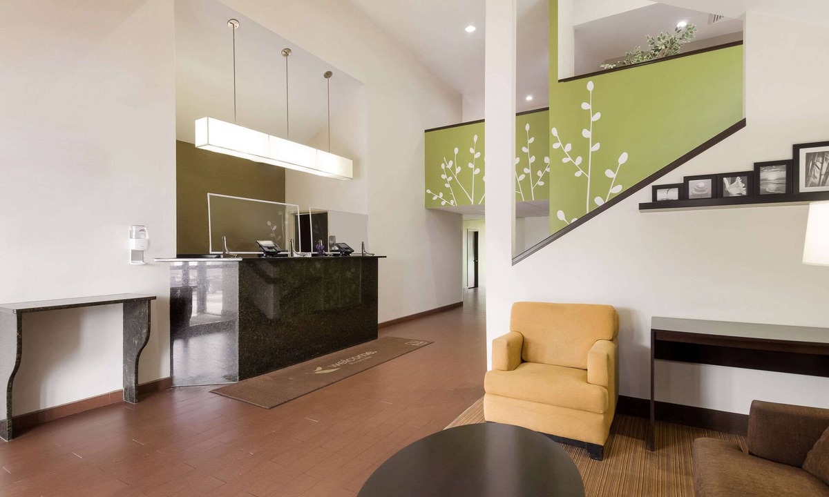 Cave Spring Hotel | Sleep Inn Tanglewood
