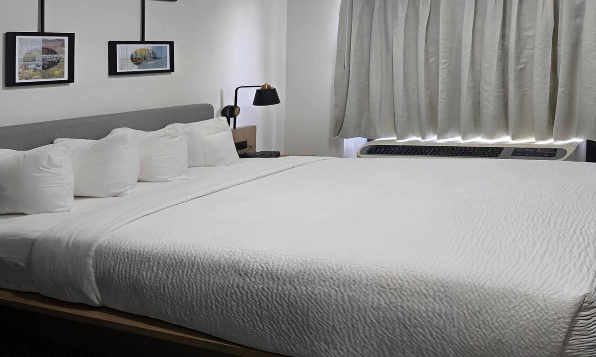Ditmas Park Hotel | Sleep Inn