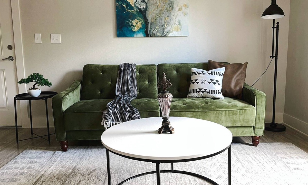 Rock Creek Apartment | Sleepover: Stunning 1BD/1BA + Gym - Little Rock