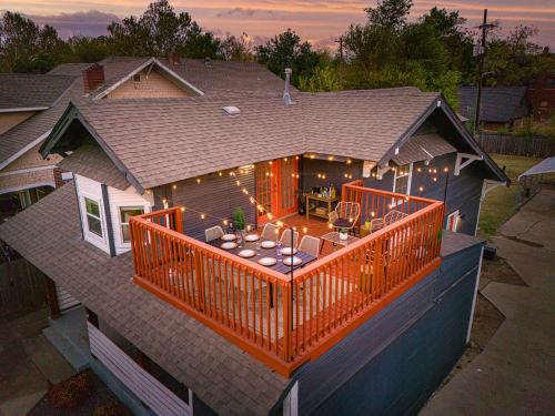 Central Oklahoma City House | Sleeps 16 - Roof Top - Game Room - Pet Friendly
