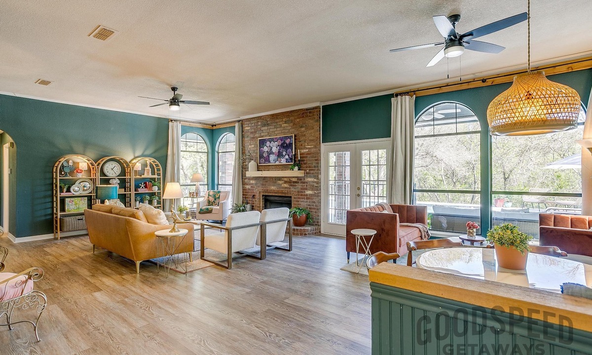 Fort Worth House | Sleeps 19 World Cup Stay Pool