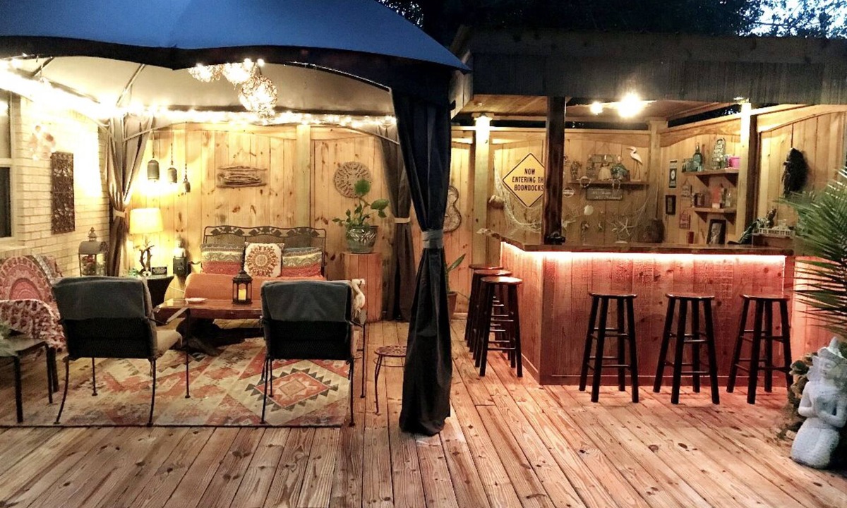 Milton House | Sleeps 6 with Garden/Bar