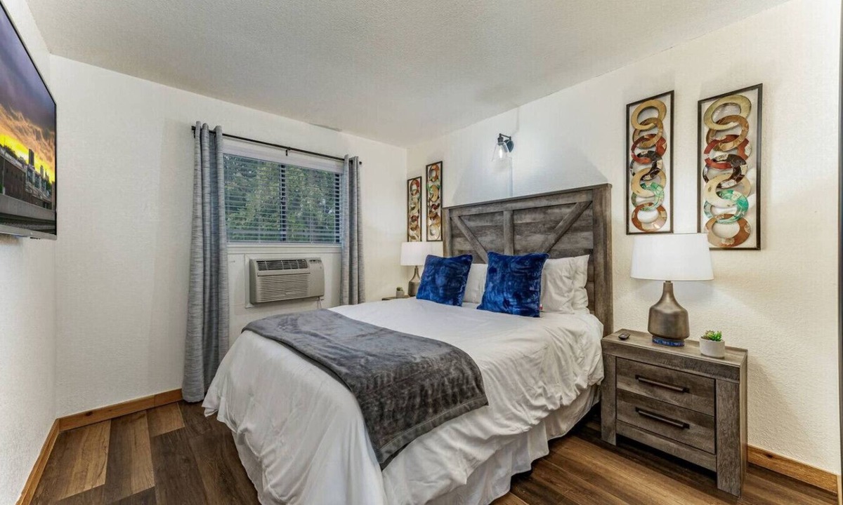 Wichita Apartment | Sleeps 8 | 2 Apts | Safe, Cozy Apt Near Downtown