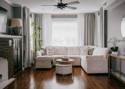 Belmont Cragin Apartment | Sleeps7 2BR Coffee Station Backyard w/Grill