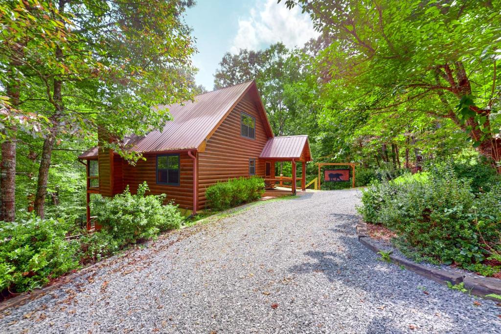 Mineral Bluff House | Sleepy Bear Hideaway