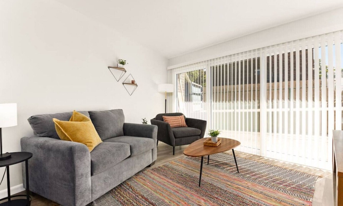 Orange Prairie Apartment | Slice of the Good Life: Concord A6