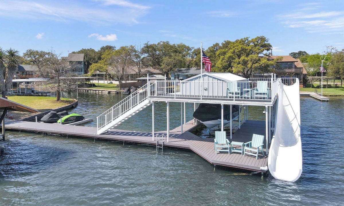 Granite Shoals House | SlideAway Cove: Stay, Splash & Slide Away