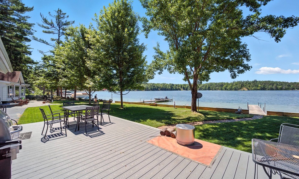 Wolverine House | Sliver of Paradise: Lakefront Cottage-5 Min to Sturgeon River.