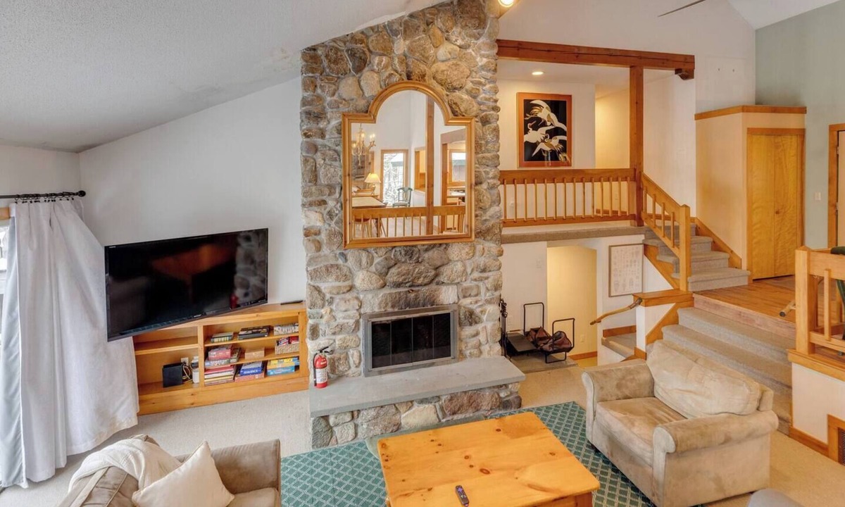 Franconia House | Slope Side Retreat at Cannon Mtn