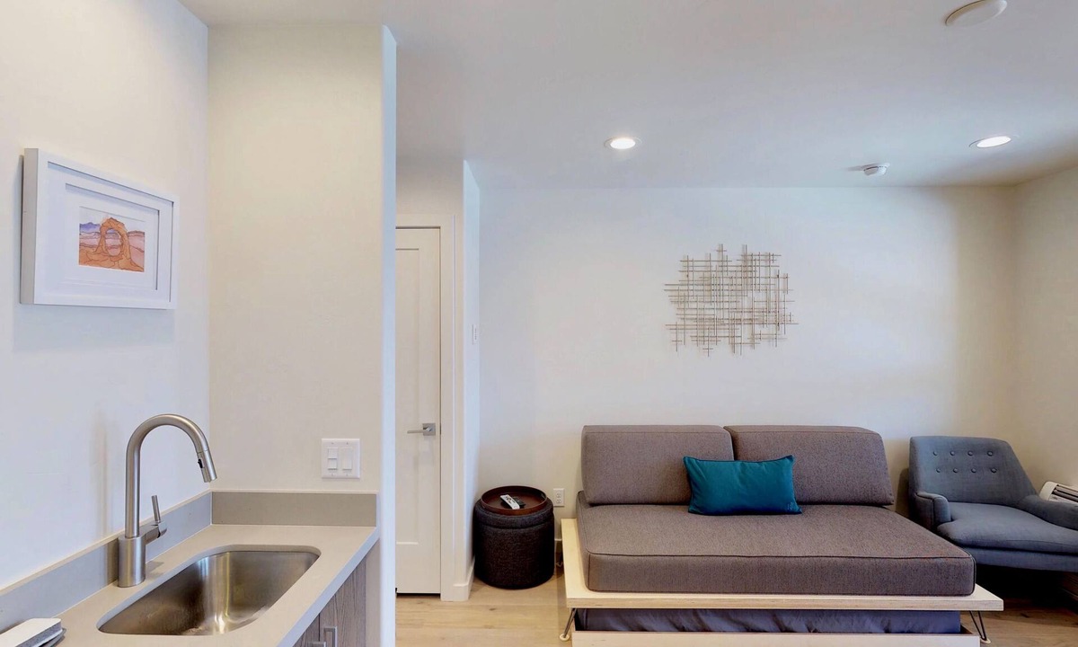 Moab Apartment | Slot Canyon #B | 1 Bed, 1 Bath