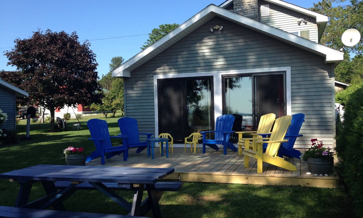 Isle La Motte House | Slow down…You’re on Island Time