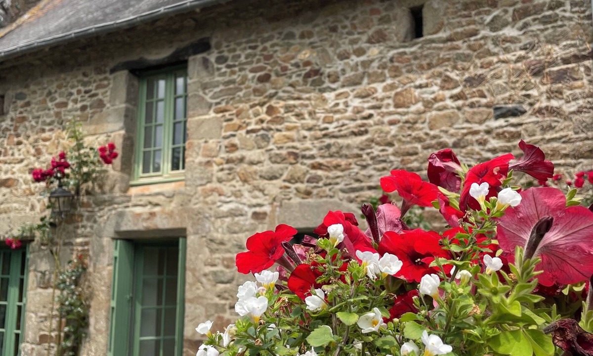 Pleudihen-sur-Rance House | Small cottage with garden, ideal for families