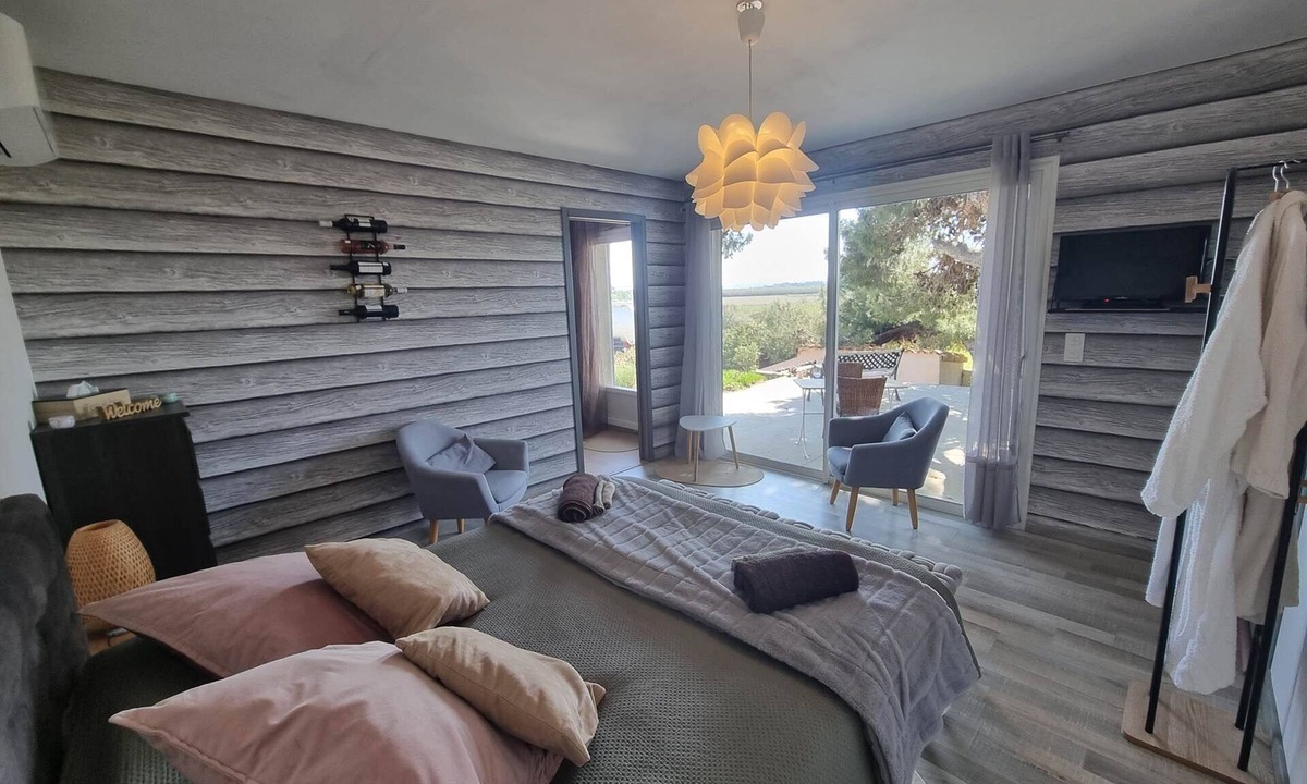 Lezignan-Corbieres House | Small Cottage Ô Sud