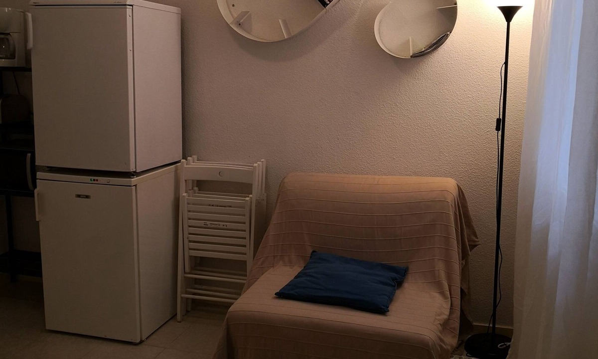 Secteur 2 Apartment | Small, cozy apartment in Grenoble city center
