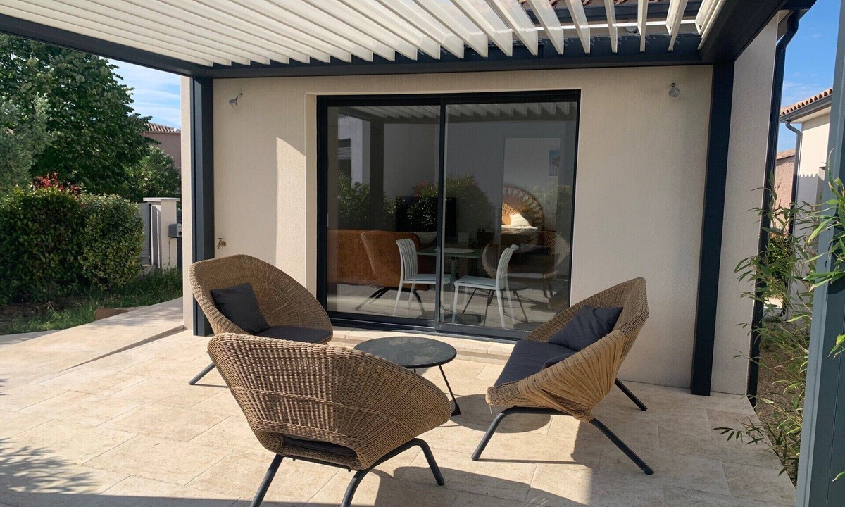 Langlade House | Small detached house on our property