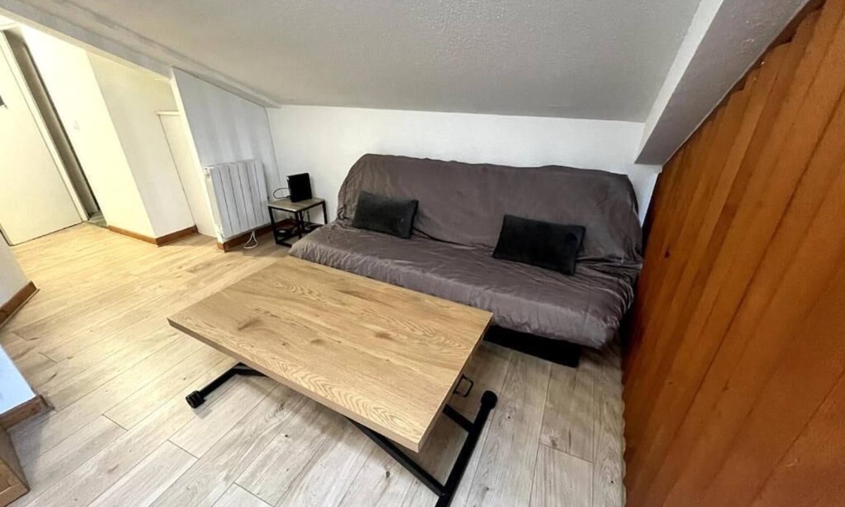 Clermont-Ferrand Apartment | Small dormitory Montferrand