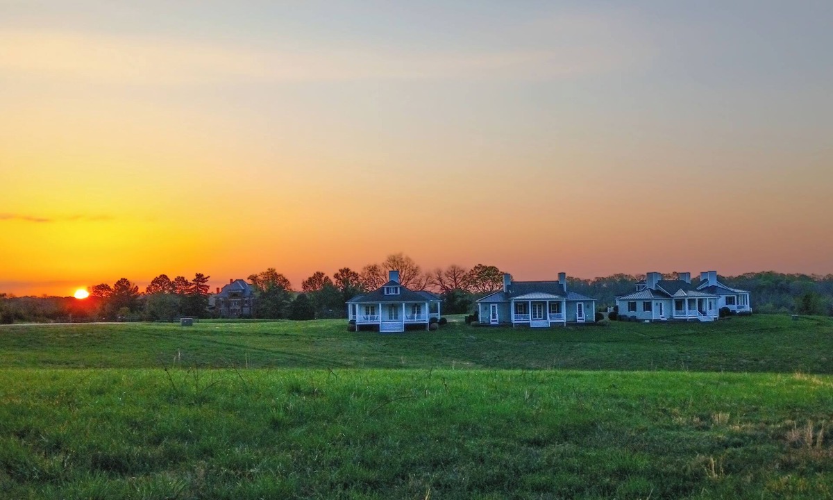 Farmville Cottage | Small efficiency unit near Hampden-Sydney and Longwood