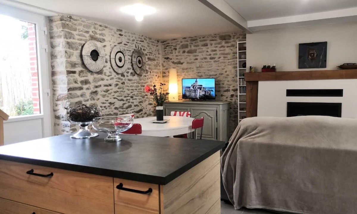 Tanis House | Small house 6 kms from Mont St Michel